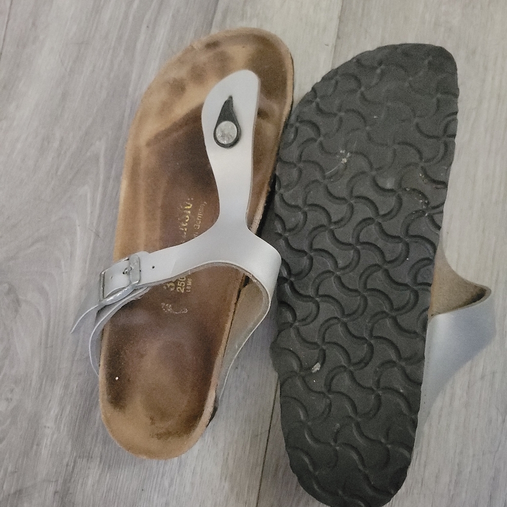 Birkenstock Women's Silver Sandals - Picture 2 of 2